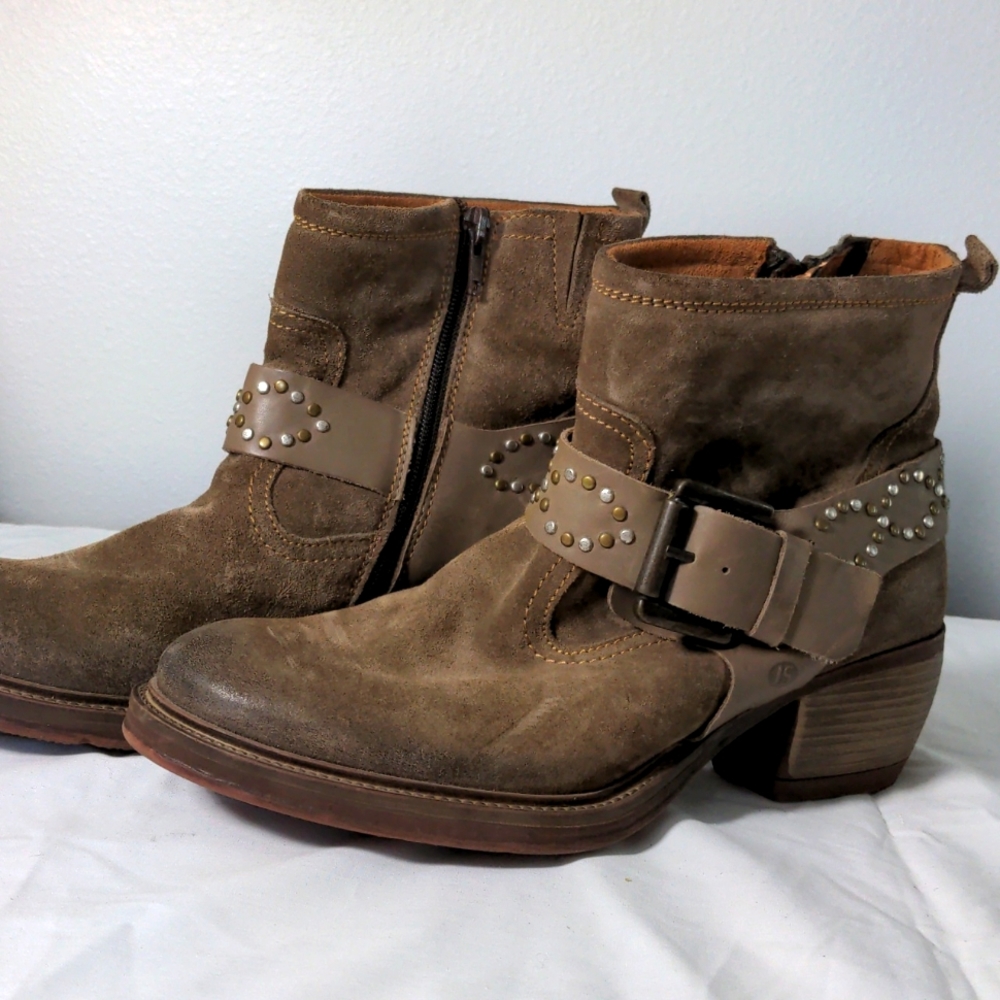 Joseph Seibel Suede and Leather Ankle Boot
